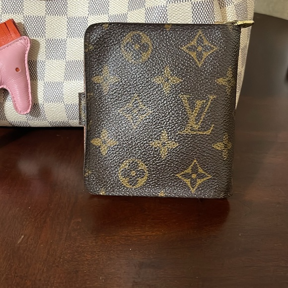 Vintage LV wallet authentic - Picture 2 of 12